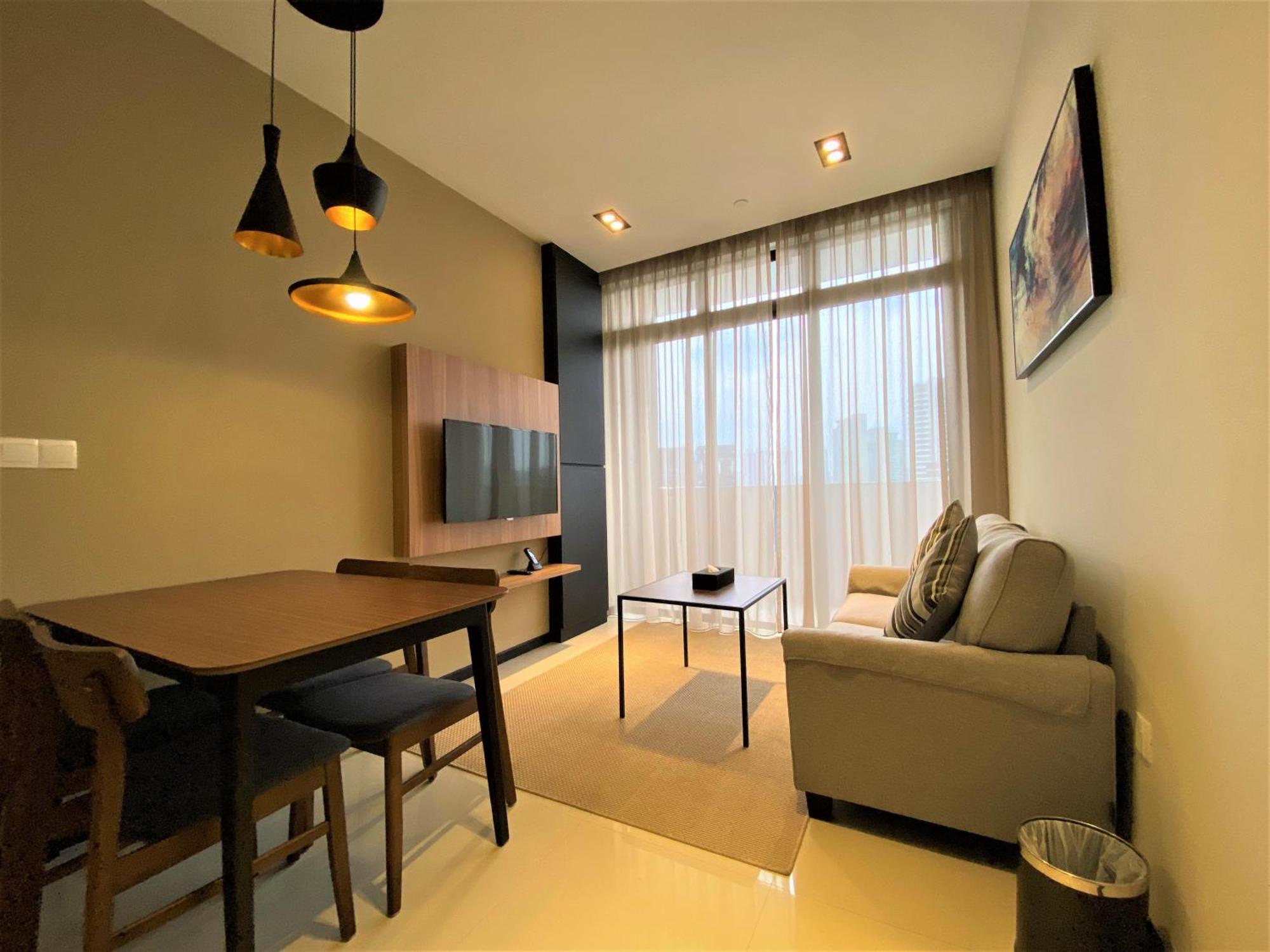 Momentus Serviced Residences Novena Singapore Buitenkant foto