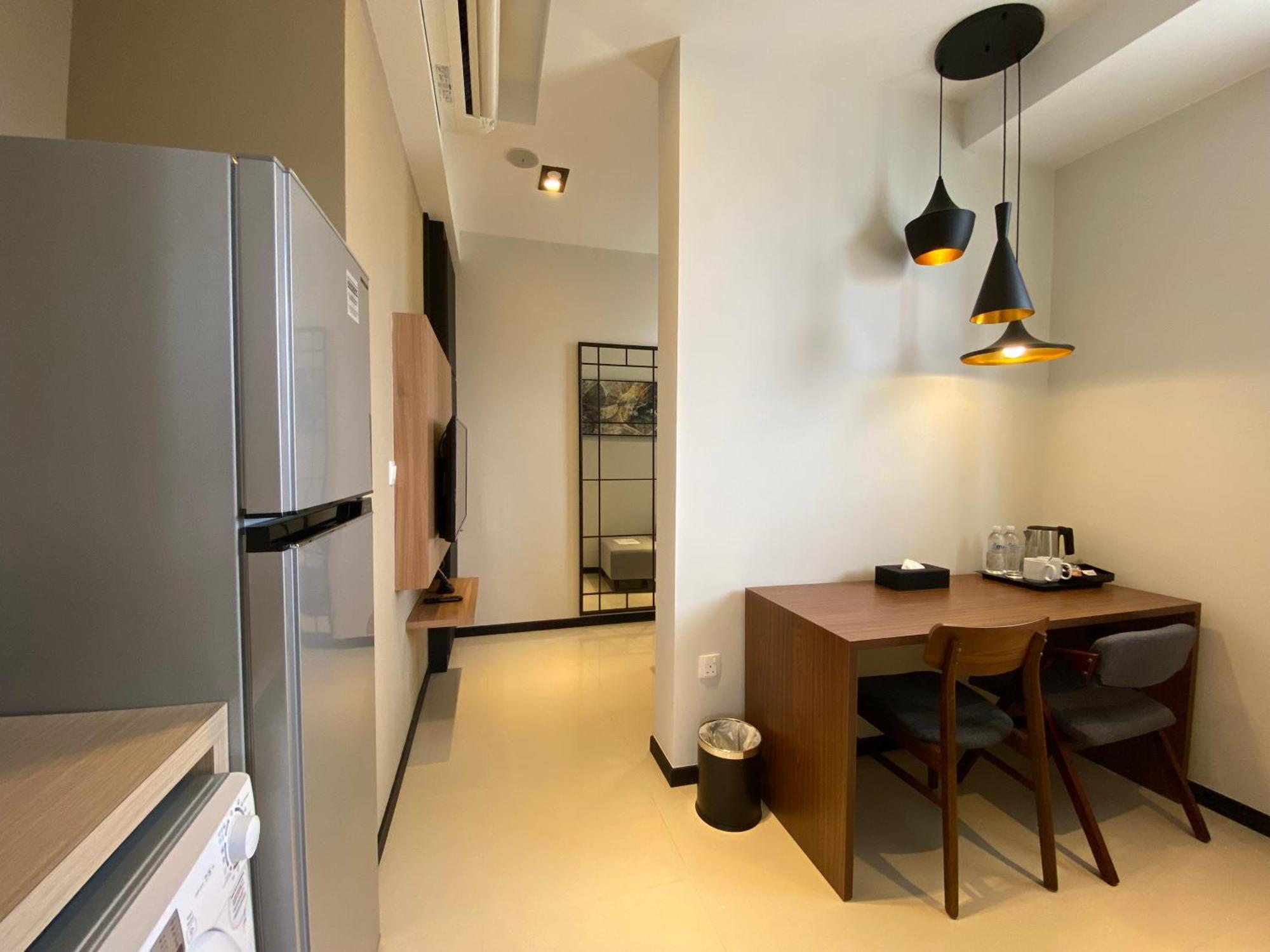 Momentus Serviced Residences Novena Singapore Buitenkant foto